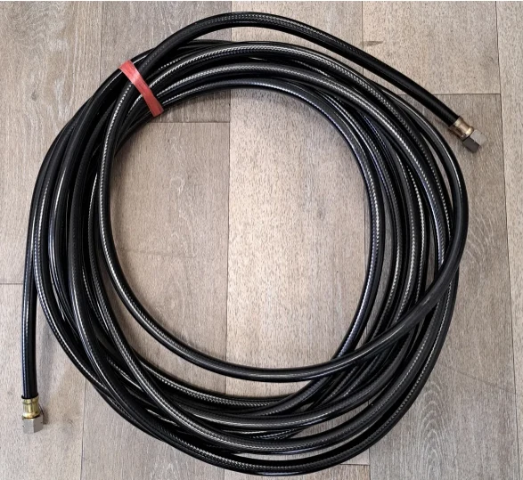 365-FH, Black Fluid Hose, 33 feet, 3/8″ Air Fitting