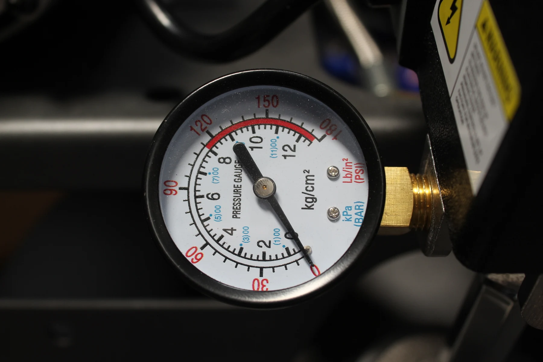 California Air Tools CALAIR 60037BD 60 Gal 3.7 hp One-Stage Oil-Lubricated Belt Driven Air Compressor 17
